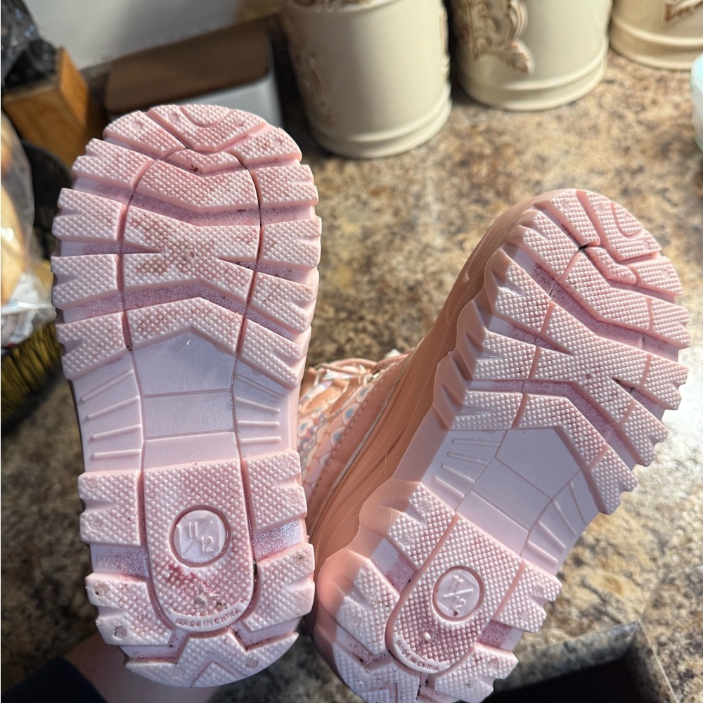 Kids Pink Snow Boots - Picture 5 of 7